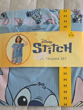 NWT Disney Stitch Womens Pajama Set